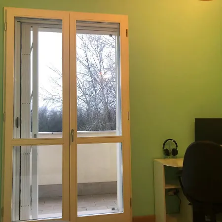 Il Castello - In Zona Residenziale Apartamento Módena