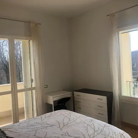Il Castello - In Zona Residenziale Apartmán Modena