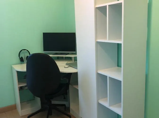 Il Castello - In Zona Residenziale アパート