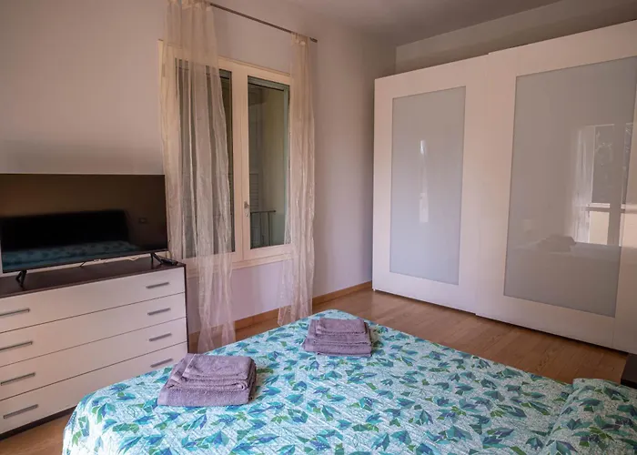 Il Castello - In Zona Residenziale