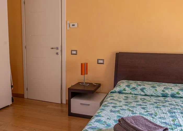 Il Castello - In Zona Residenziale *